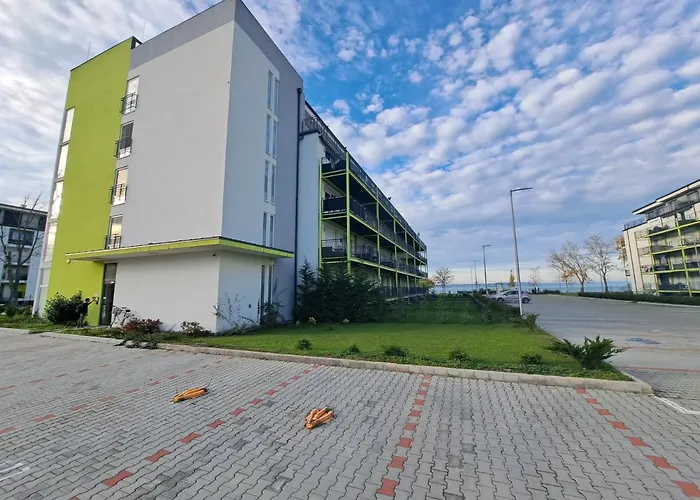 Silver Coast Apartman